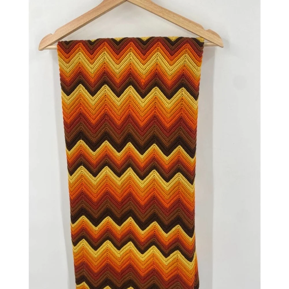 Vintage 70s Fall Colors Knit Crochet Chevron Afghan Throw Blanket